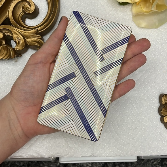 NEW Tarte Modern Mosaic Eyeshadow Pallette - Picture 3 of 3